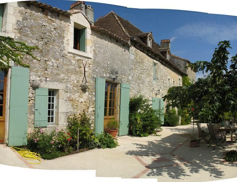 Chambres D'Hotes La Bastide Des Tremieres Saint-Antoine-de-Breuilh Εξωτερικό φωτογραφία